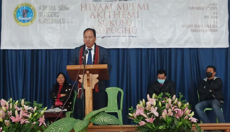 Director IPR, ER Z Tokishe Sema speaking at the Kohima Sumi Officers Kuqhakulu (KSOK) on February 4, at Mount Olive College, Kohima. (DIPR Photo)